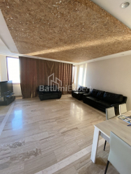 Բնակարան 250 մ² - Շերիֆ Խիմշիաշվիլի, Բաթումի, Վրաստан