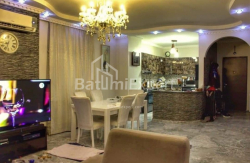 Բնակարան 4-комн 120 m² - Իլյա Ճավճավաձե, Batumi