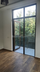 Առանձնատուն 230 մ² - Սվիմոն Կանանելի, Կվարիաթի, Վրաստан