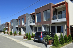 Առանձնատուն 3-комн 80 m² - օդանավակայանի մայրուղի, Batumi