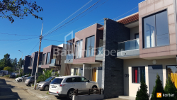 Առանձնատուն 80 մ² - օդանավակայանի մայրուղի, Բաթումի, Վրաստан