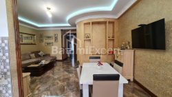 Բնակարան 3-комн 90 m² - Կոնստանտին Գամսախուրդիա, Batumi