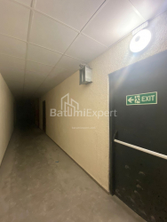 Բնակարան 45 մ² - ակադեմիկոս Մամիյա Կոմախիձե, Բաթումի, Վրաստан