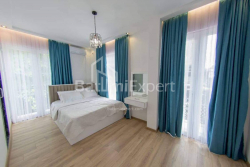 Առանձնատուն 170 մ² - օդանավակայանի մայրուղի, Batumi, Վրաստан