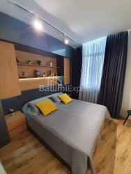 Բնակարան 42 մ² - Նիկո Փիրոսմանի, Բաթումի, Վրաստан