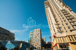 Բնակարան 100 մ² - Զուրաբա Գորգիլաձե, Բաթումի, Վրաստан