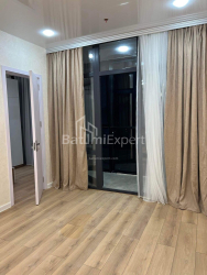 Բնակարան 55 մ² - Հերոսների ծառուղի, Բաթումի, Վրաստан