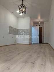 Բնակարան 1-комн 27 m² - Հերոսների ծառուղի, Batumi