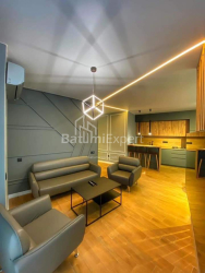 Բնակարան 3-комн 79.7 m² - Ժյուլի Շարտավա, Batumi