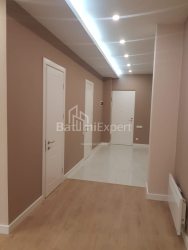 Բնակարան 4-комн 100 m² - Զուրաբա Գորգիլաձե, Batumi