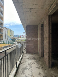 Բնակարան 59 մ² - Դավիթ Կլդիաշվիլի, Բաթումի, Վրաստан