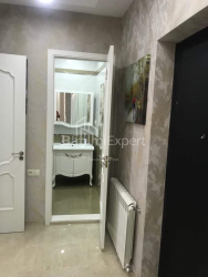 Բնակարան 70 մ² - Իլյա Ճավճավաձե, Բաթումի, Վրաստан