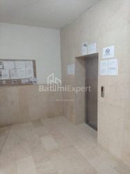 Բնակարան 28 մ² - Լեխ և Մարիա Կաչինսկիներ, Բաթումի, Վրաստан