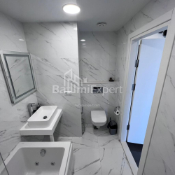 Բնակարան 2-комн 57 m² - Լեխ և Մարիա Կաչինսկիներ, Batumi