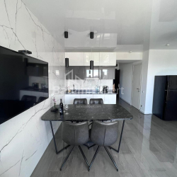 Բնակարան 2-комн 57 m² - Լեխ և Մարիա Կաչինսկիներ, Batumi