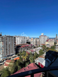 Բնակարան 65 մ² - Իլյա Ճավճավաձե, Բաթումի, Վրաստан