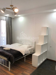 Բնակարան 33 մ² - Շալվա Ինասարիձե, Բաթումի, Վրաստан
