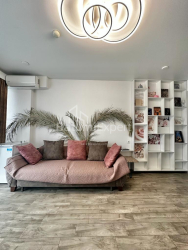 Բնակարան 2-комн 50 m² - Լեխ և Մարիա Կաչինսկիներ, Batumi