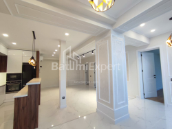 Բնակարան 3-комн 111 m² - Իլյա Ճավճավաձե, Batumi
