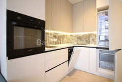Բնակարան 3-комн 57 m² - Լեխ և Մարիա Կաչինսկիներ, Batumi