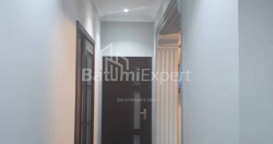 Բնակարան 120 մ² - Իլյա Ճավճավաձե, Բաթումի, Վրաստан