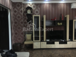 Բնակարան 160 մ² - Զուրաբա Գորգիլաձե, Բաթումի, Վրաստан