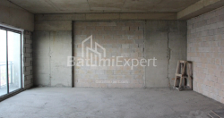Բնակարան 2-комн 75.8 m² - Լեխ և Մարիա Կաչինսկիներ, Batumi