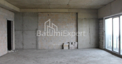 Բնակարան 2-комн 75.8 m² - Լեխ և Մարիա Կաչինսկիներ, Batumi